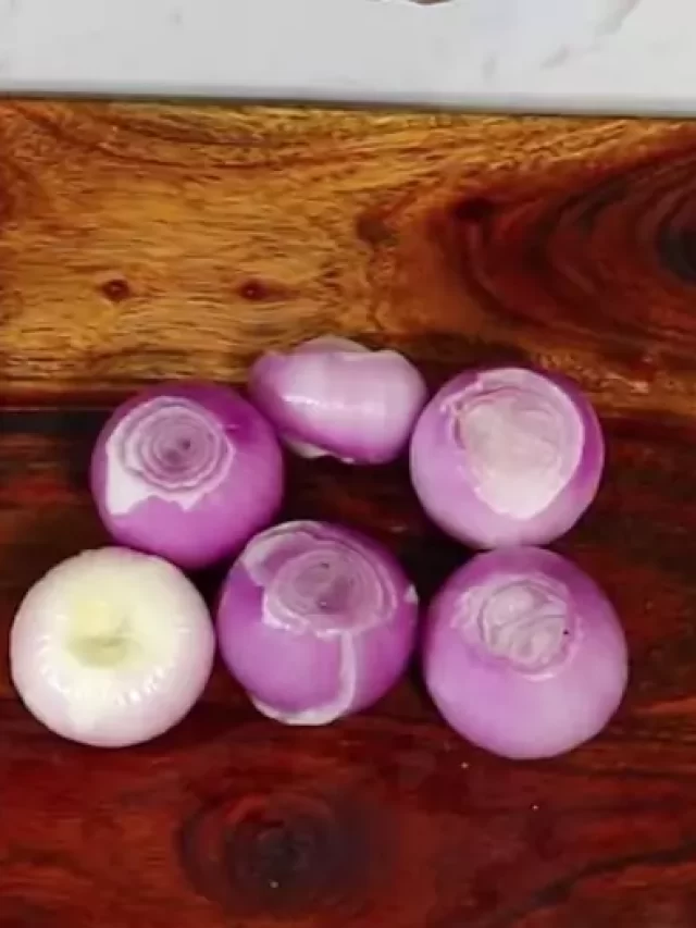 प्याज से जुङी कुछ रोचक फैक्ट यहां से जाने। interesting facts related to onion